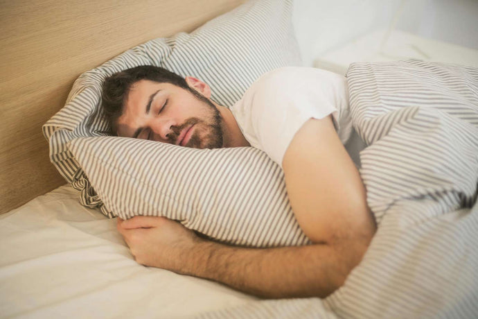 Ložnice biohackera - tipy, jak optimalizovat ložnici pro lepší spánek, o kterých jste možná ještě neslyšeli